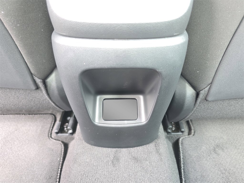 New 2025 Hyundai Elantra SEL image 16