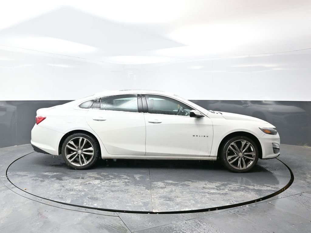 Used 2023 Chevrolet Malibu LT w/ Driver Confidence Package image 4