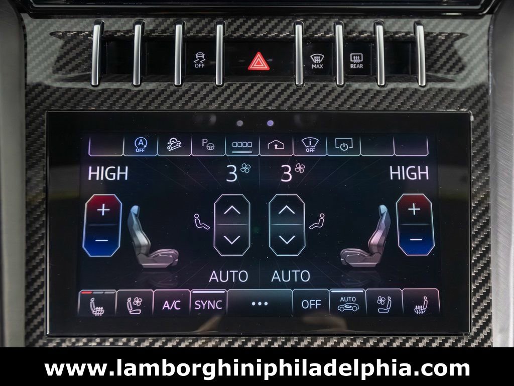 Used 2024 Lamborghini Urus Performante image 24