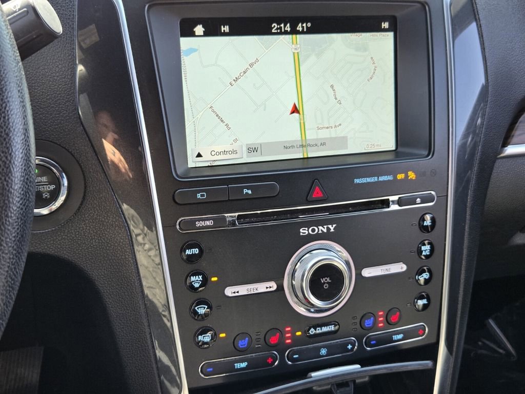 Used 2018 Ford Explorer Limited image 16