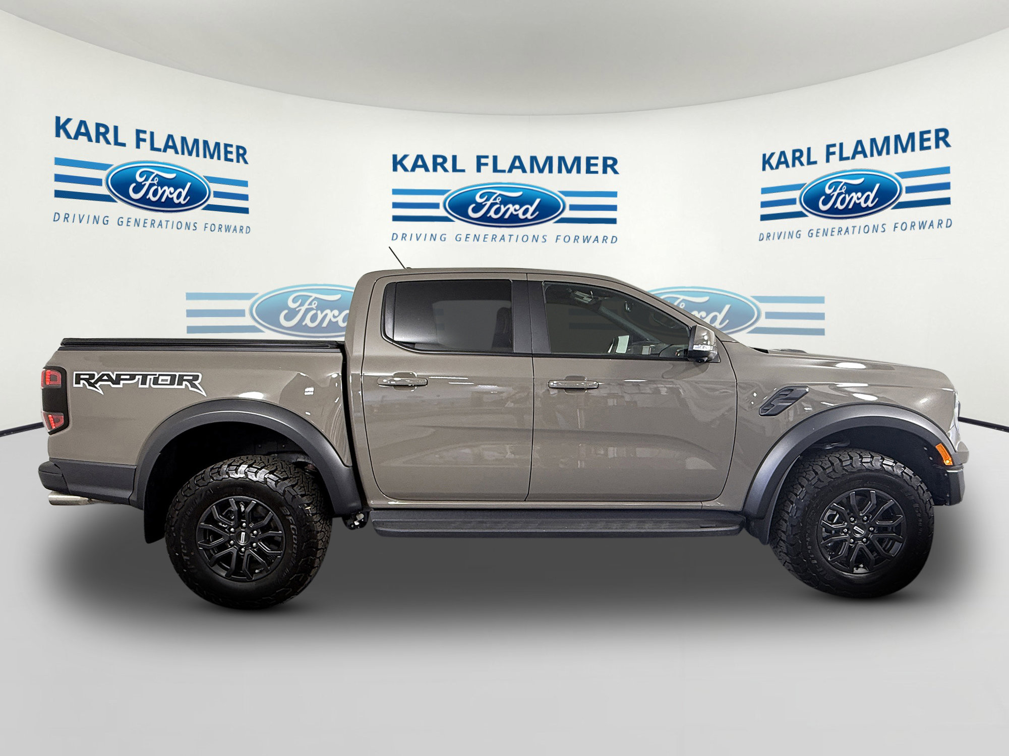 Certified 2025 Ford Ranger Raptor AWD/4WD image 2