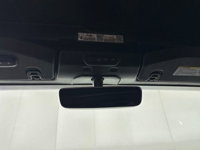 Used 2023 Jeep Wrangler Unlimited Sahara w/ Cold Weather Group image 24