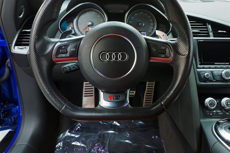 Used 2015 Audi R8 V8 AWD/4WD image 65