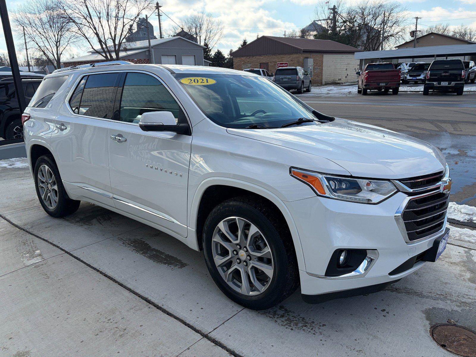 Used 2021 Chevrolet Traverse Premier image 6