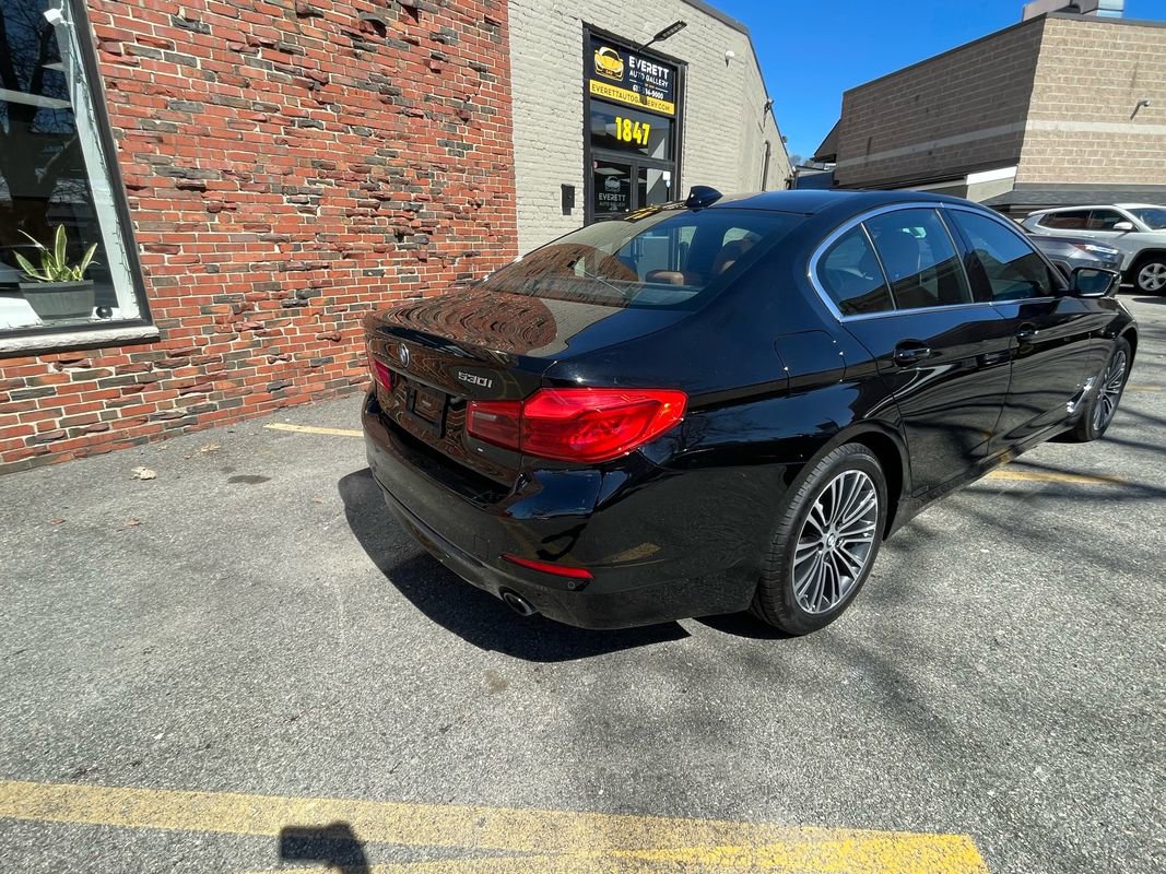 Used 2019 BMW 530i xDrive image 4