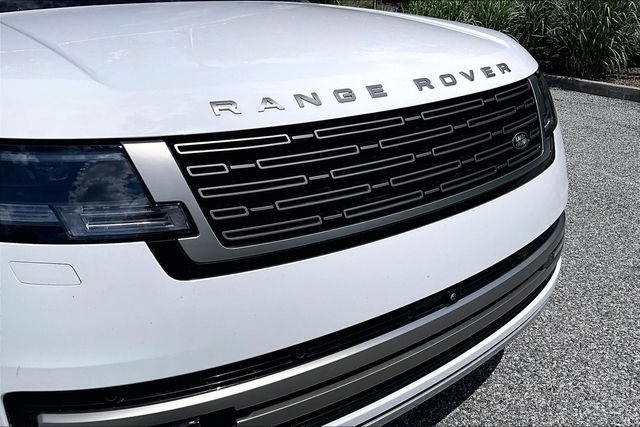 Used 2023 Land Rover Range Rover SE AWD/4WD image 6