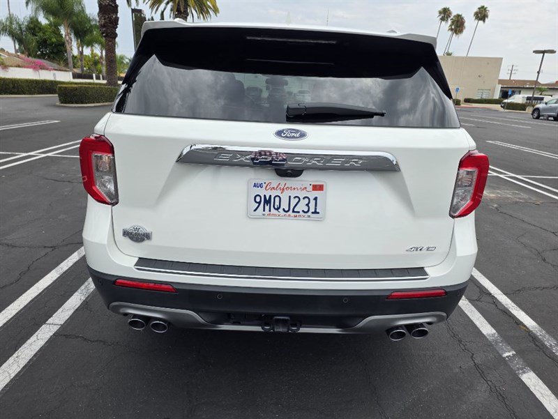 Used 2023 Ford Explorer King Ranch w/ Technology Package AWD/4WD image 5