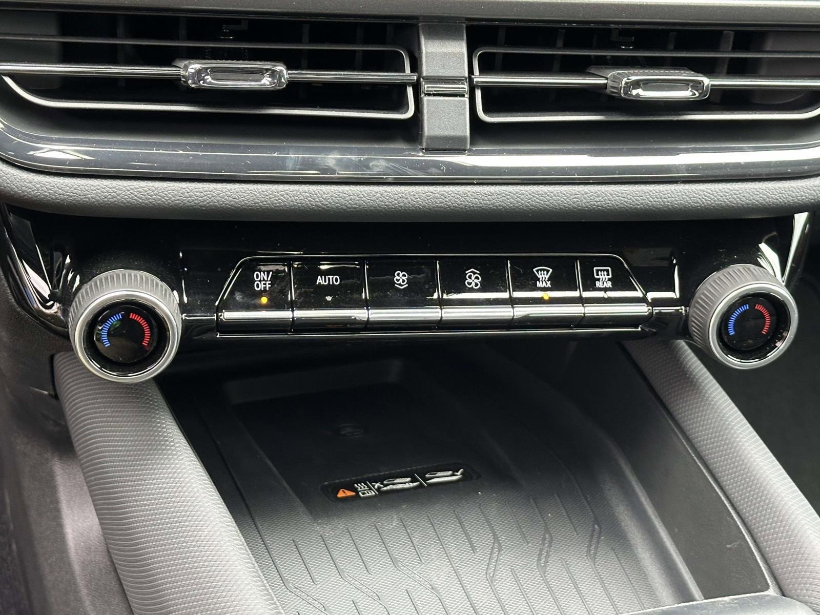 New 2026 Chevrolet Equinox EV RS image 12