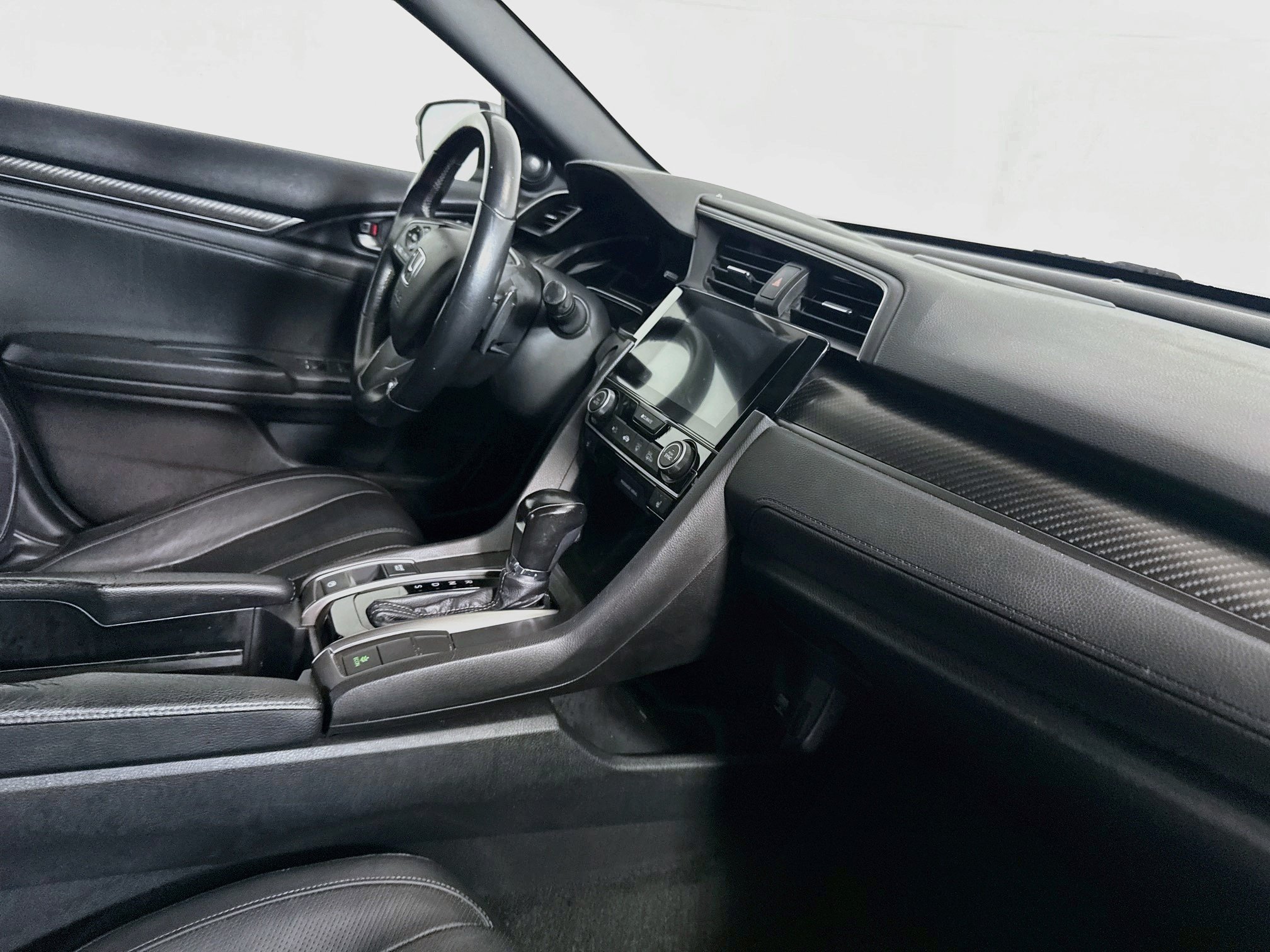 Used 2018 Honda Civic Sport Touring image 26