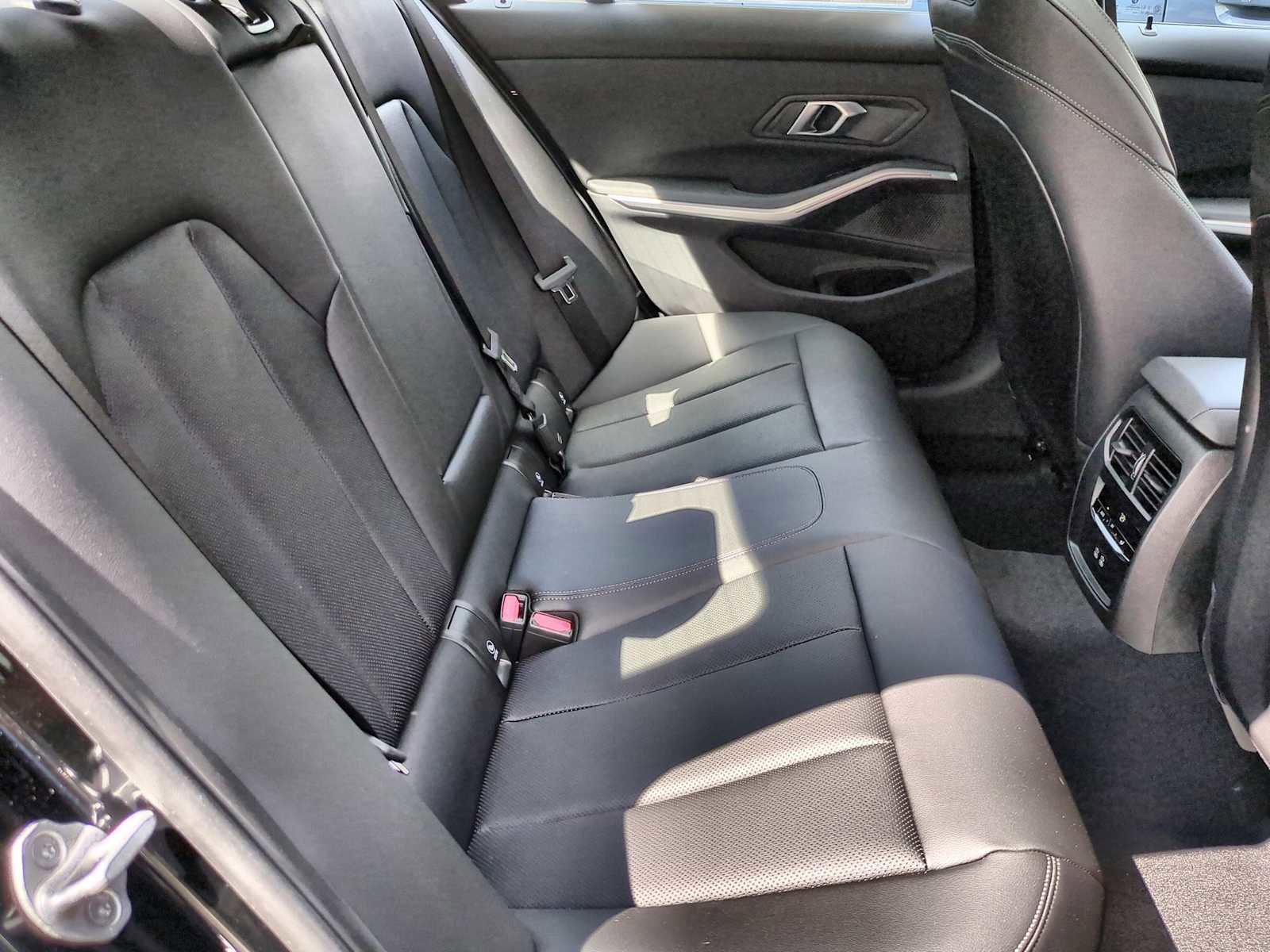 New 2025 BMW 330i xDrive Sedan w/ M Sport Package image 22