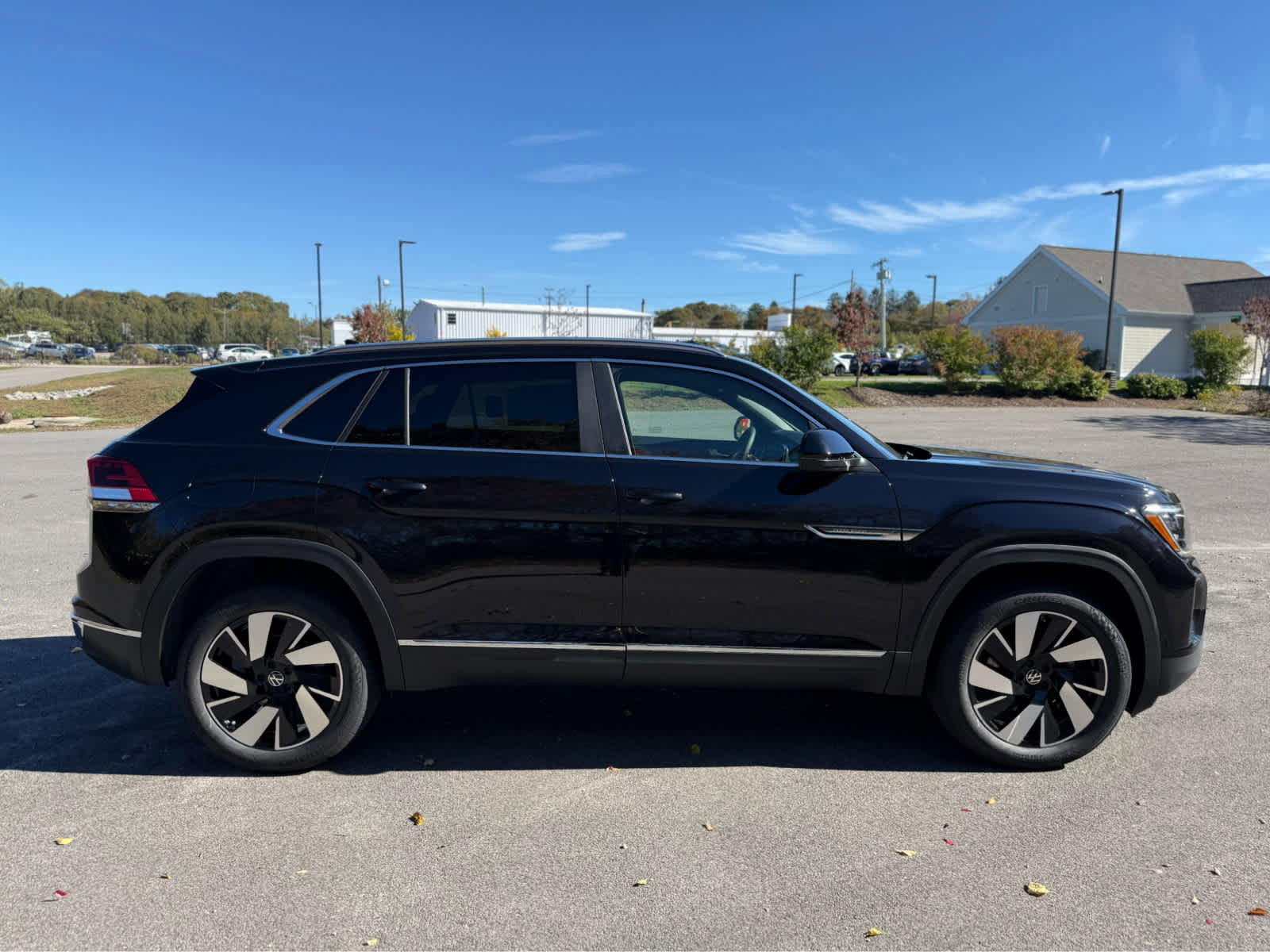 New 2026 Volkswagen Atlas Cross Sport SEL image 8