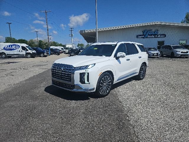 Used 2023 Hyundai Palisade Calligraphy AWD/4WD image 2