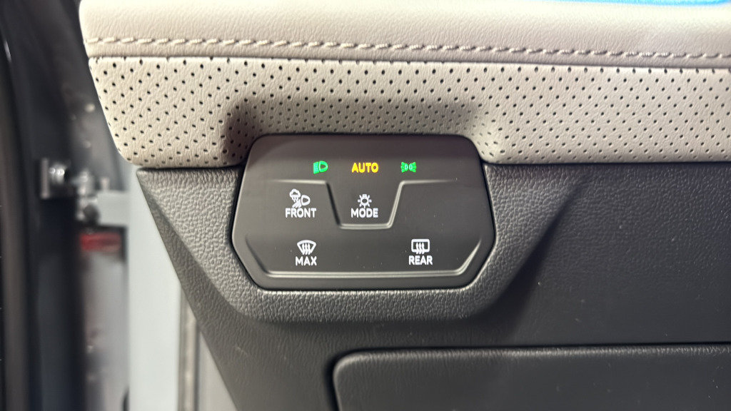 New 2026 Volkswagen Atlas Peak Edition AWD/4WD image 21