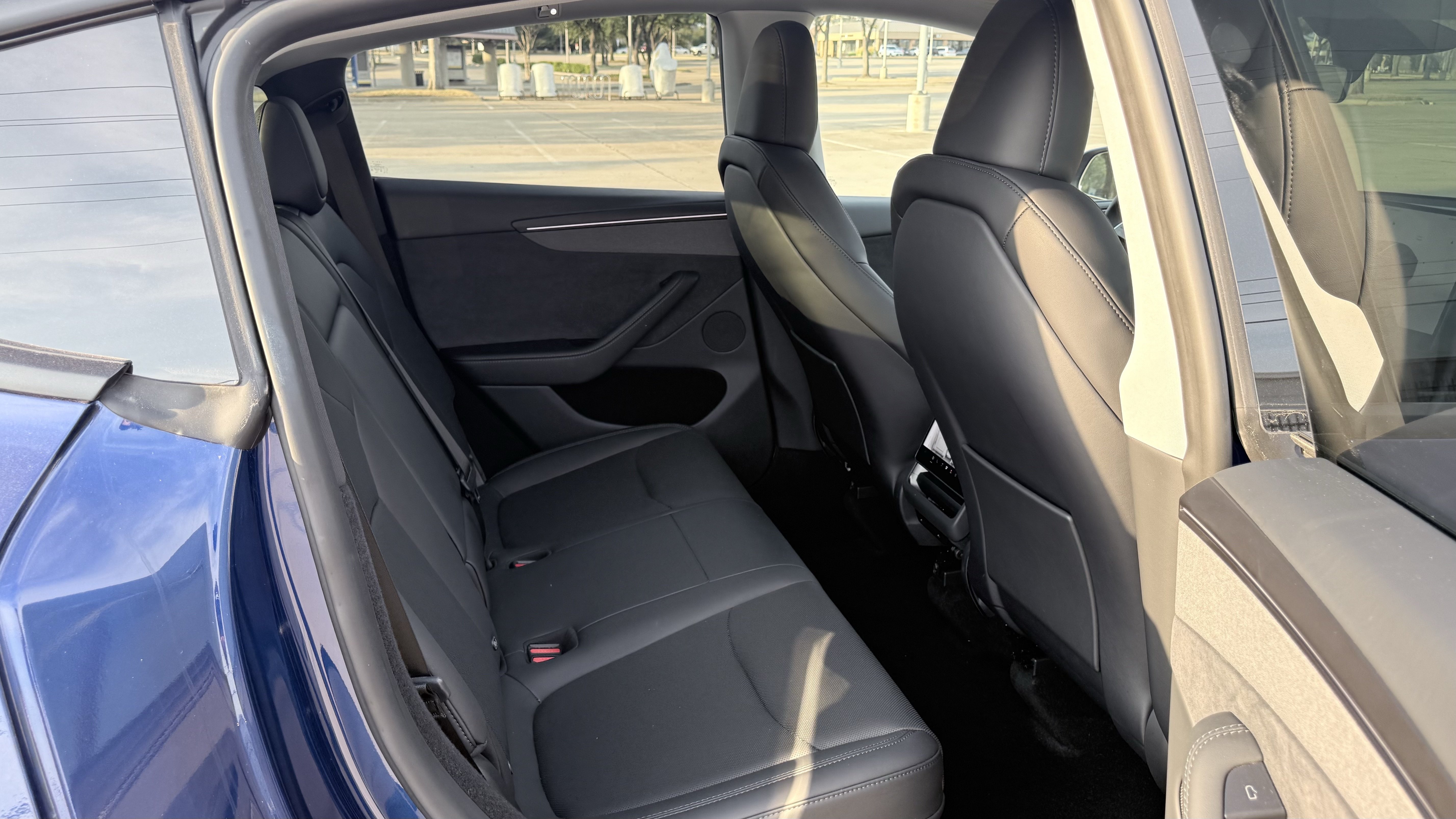 Used 2026 Tesla Model Y AWD image 34