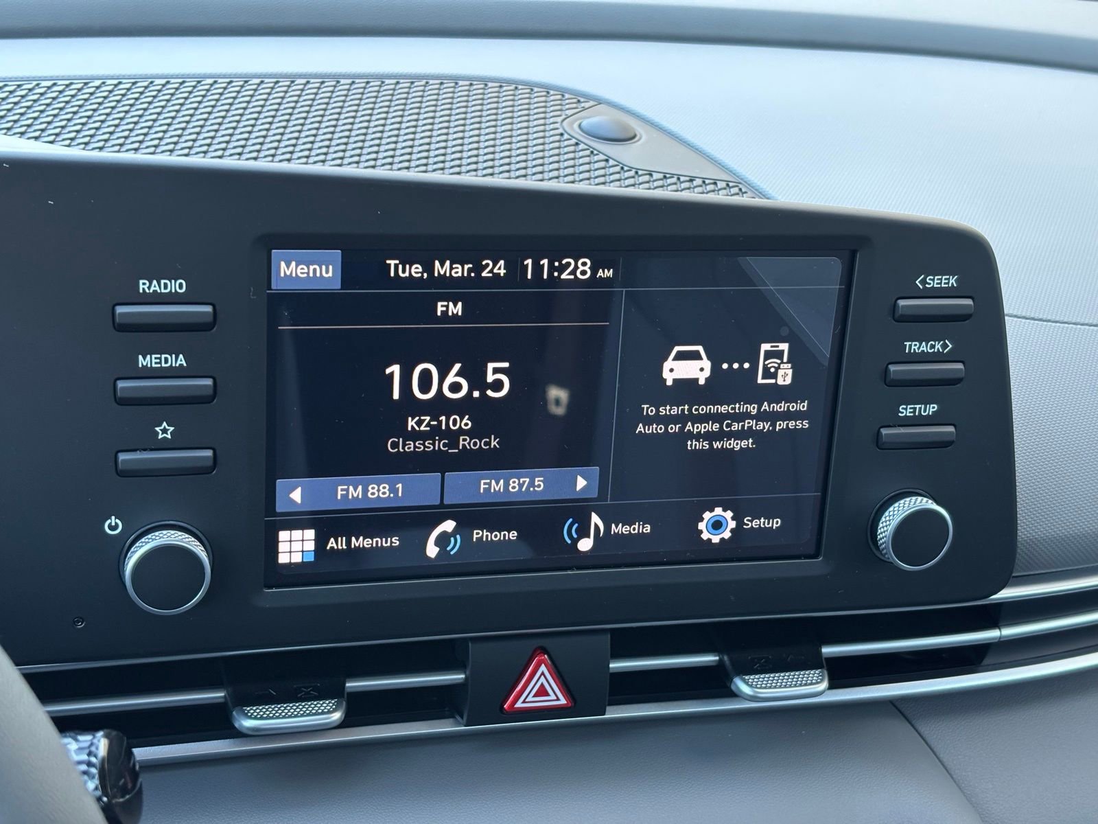 New 2026 Hyundai Elantra SE image 20
