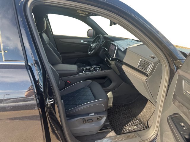 New 2026 Volkswagen Atlas Cross Sport SEL Premium R-Line AWD/4WD image 13