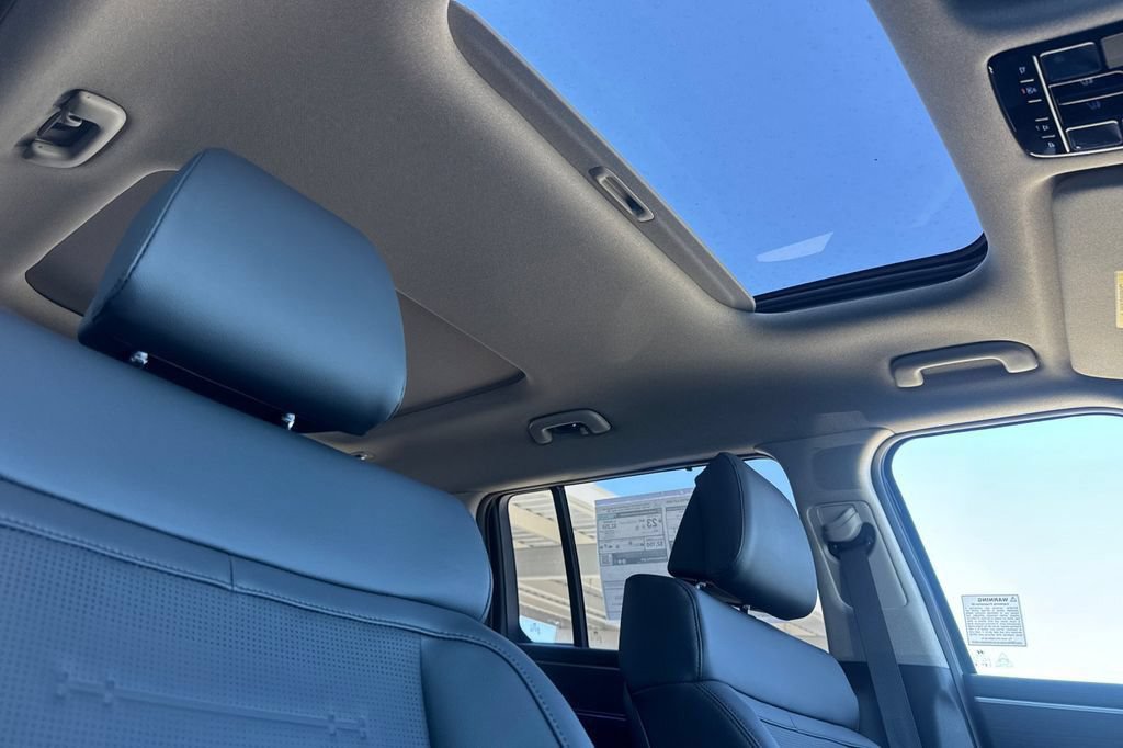 New 2026 Hyundai Santa Fe Limited AWD/4WD image 18