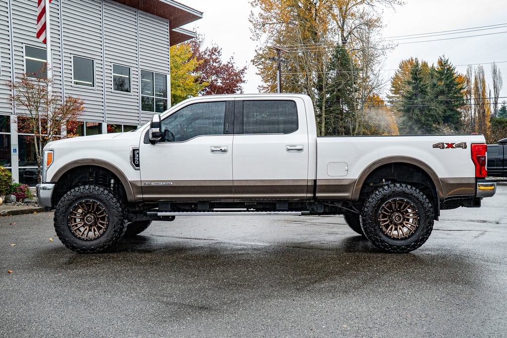 Used 2017 Ford F350 King Ranch w/ King Ranch Ultimate Package image 7