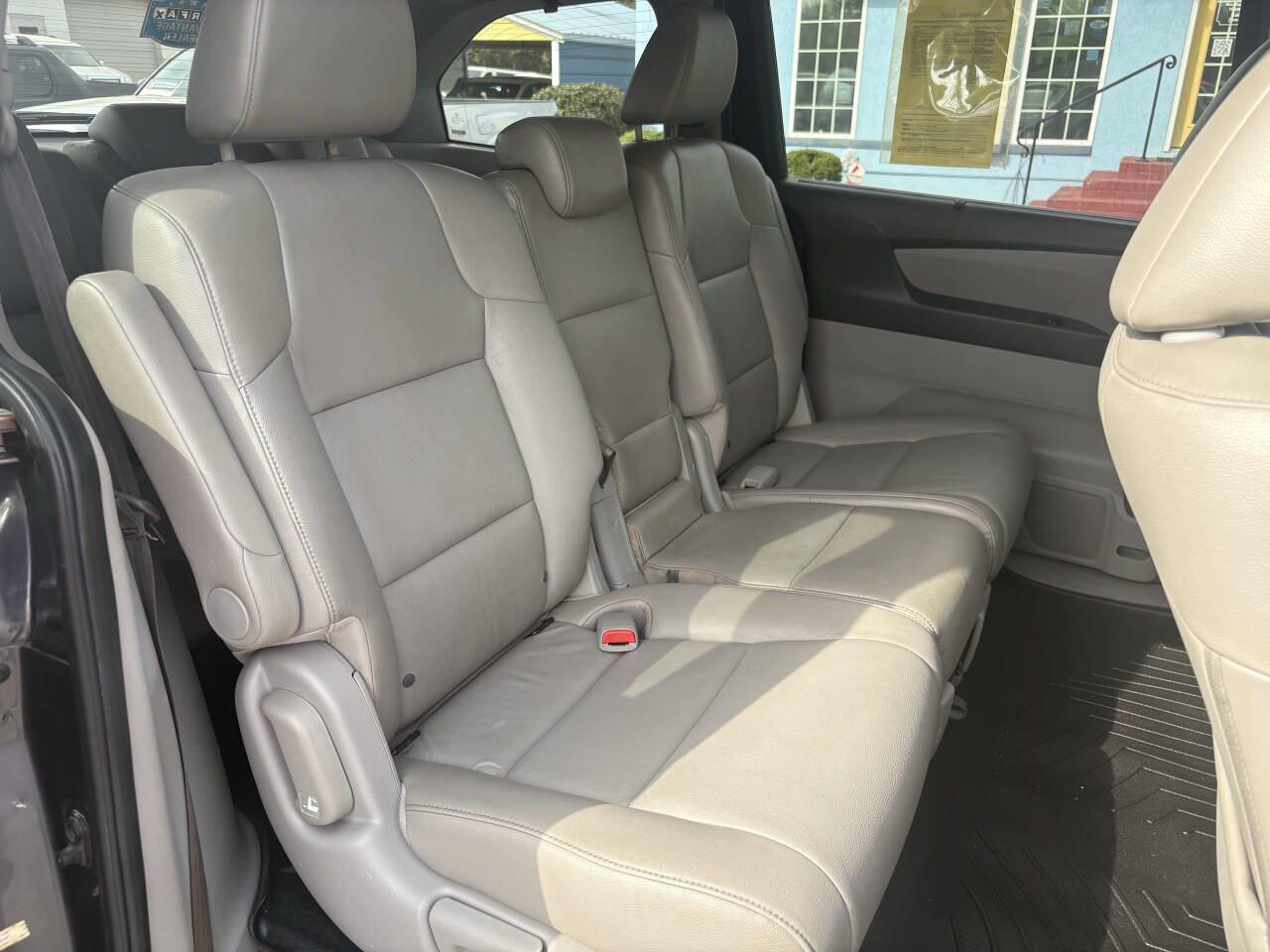 Used 2015 Honda Odyssey Touring image 17
