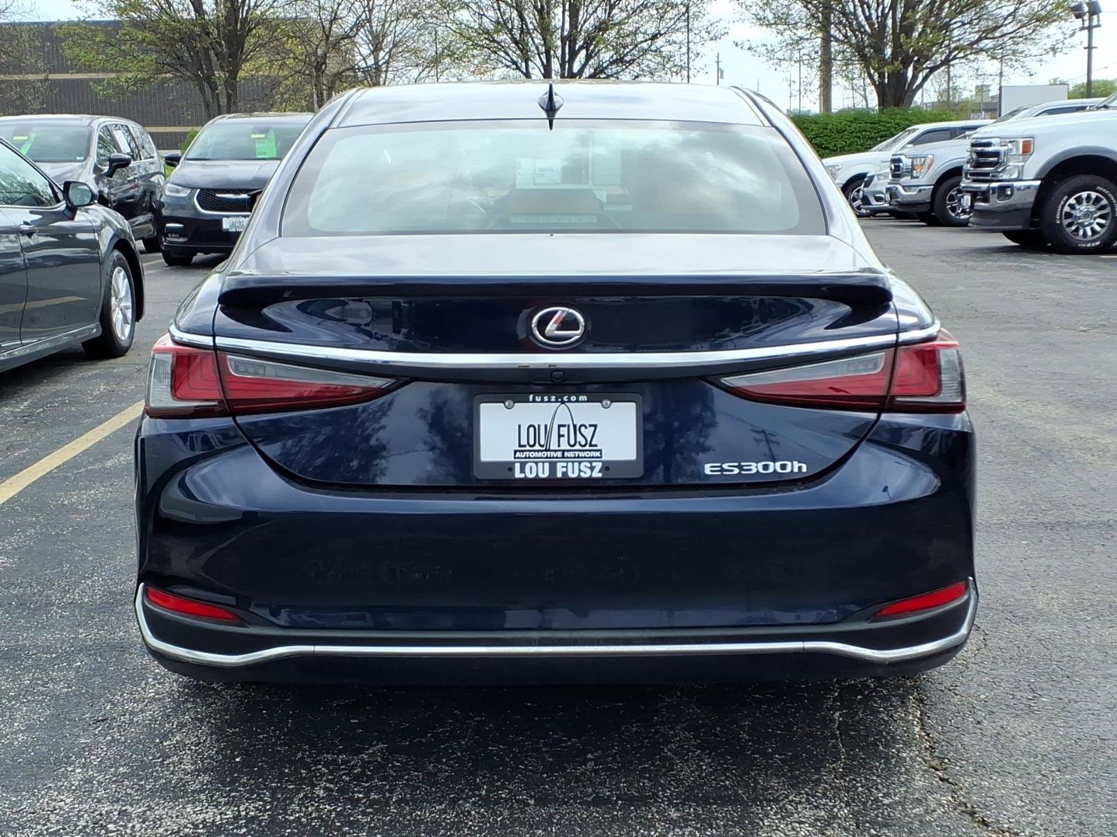 Used 2024 Lexus ES 300h Ultra Luxury w/ Accessory Package (Z2) image 31