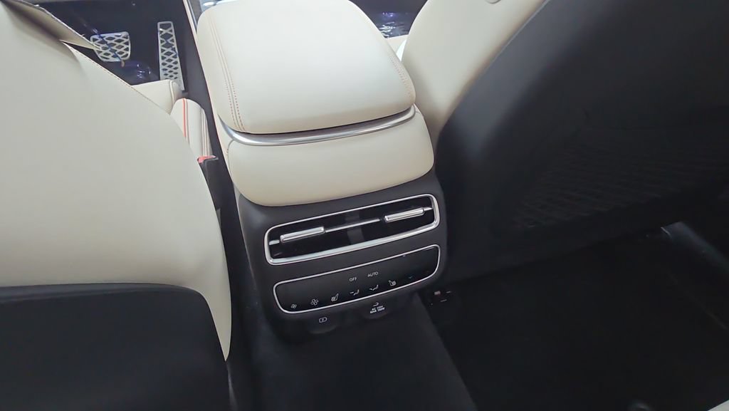New 2026 Genesis GV70 3.5T Sport Prestige AWD/4WD image 10