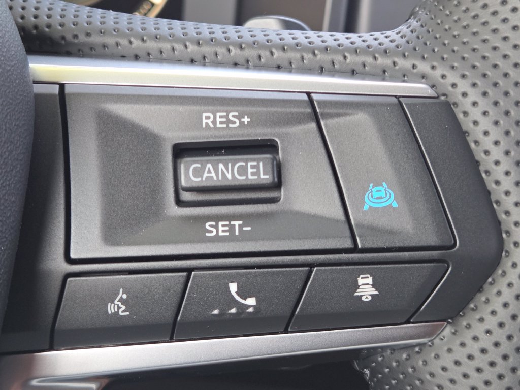 New 2026 Nissan Rogue SL AWD/4WD image 6