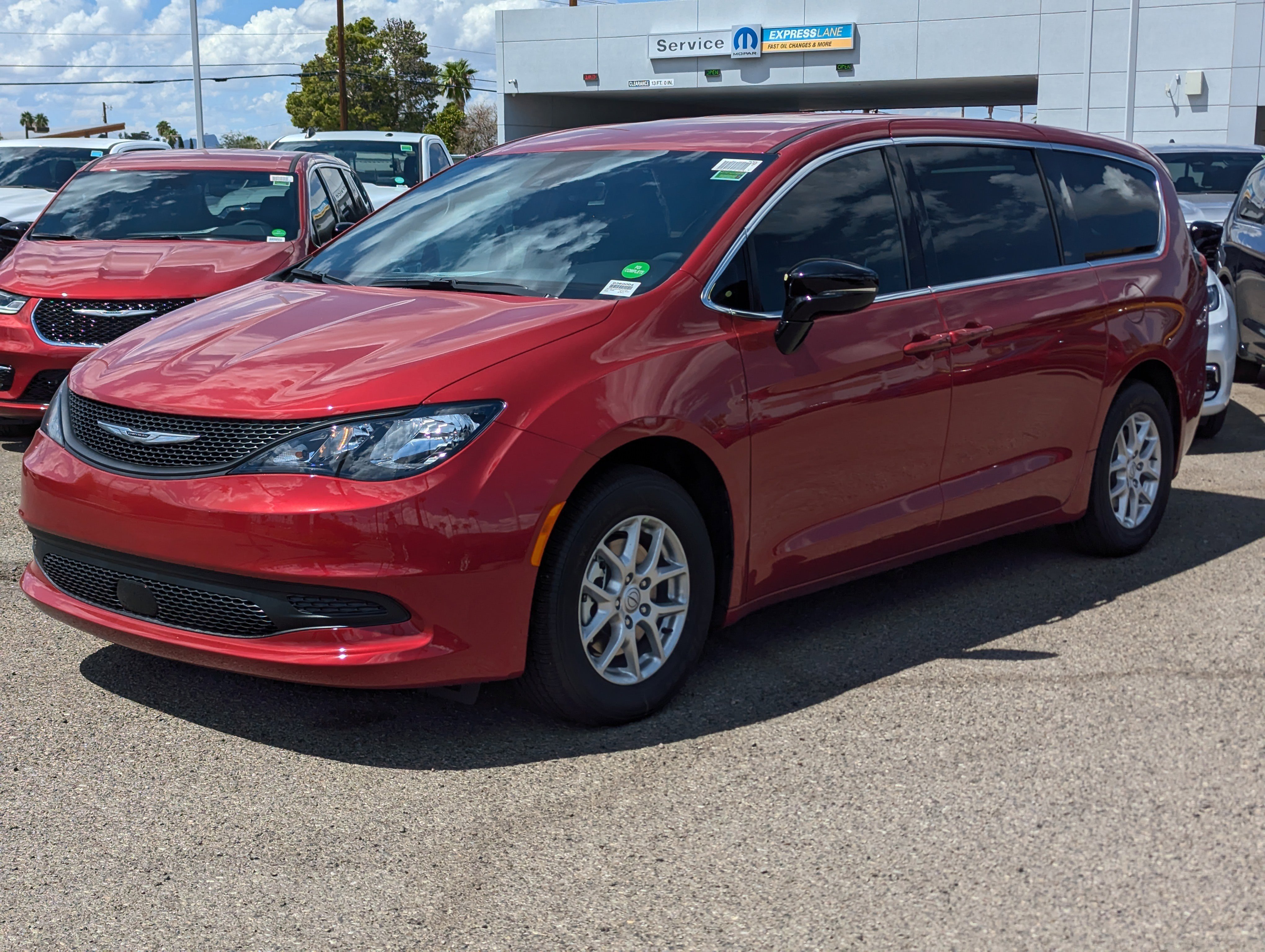New 2026 Chrysler Voyager LX image 5