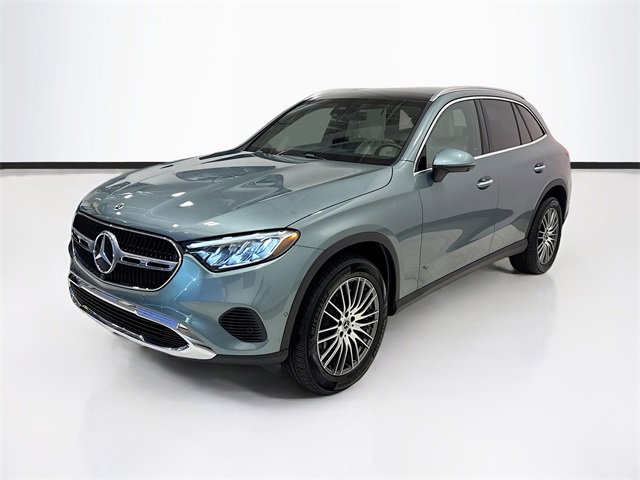 Certified 2025 Mercedes-Benz GLC 300 4MATIC image 1