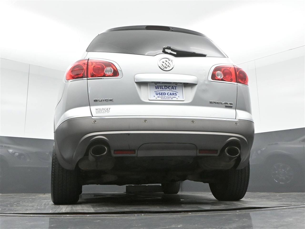 Used 2011 Buick Enclave CXL FWD image 34