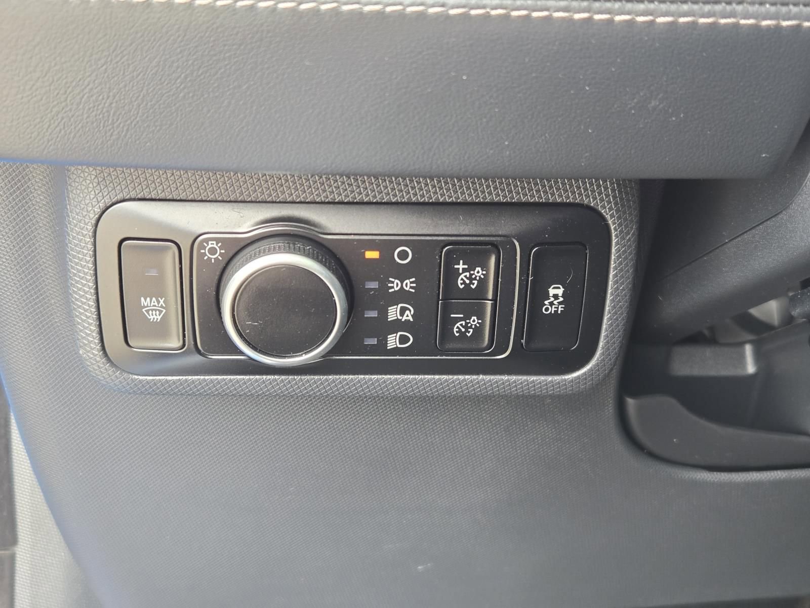 Used 2023 Ford Mustang Mach-E Premium image 20