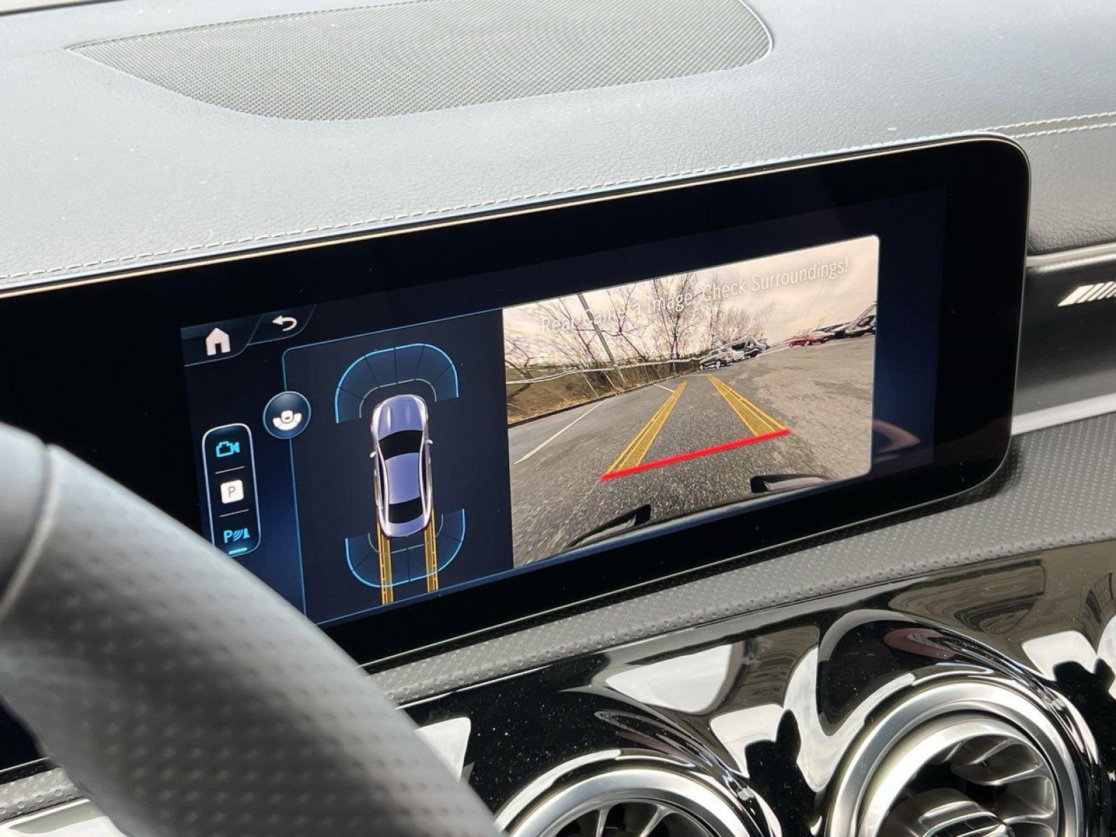 New 2025 Mercedes-Benz CLA 35 AMG 4MATIC image 17