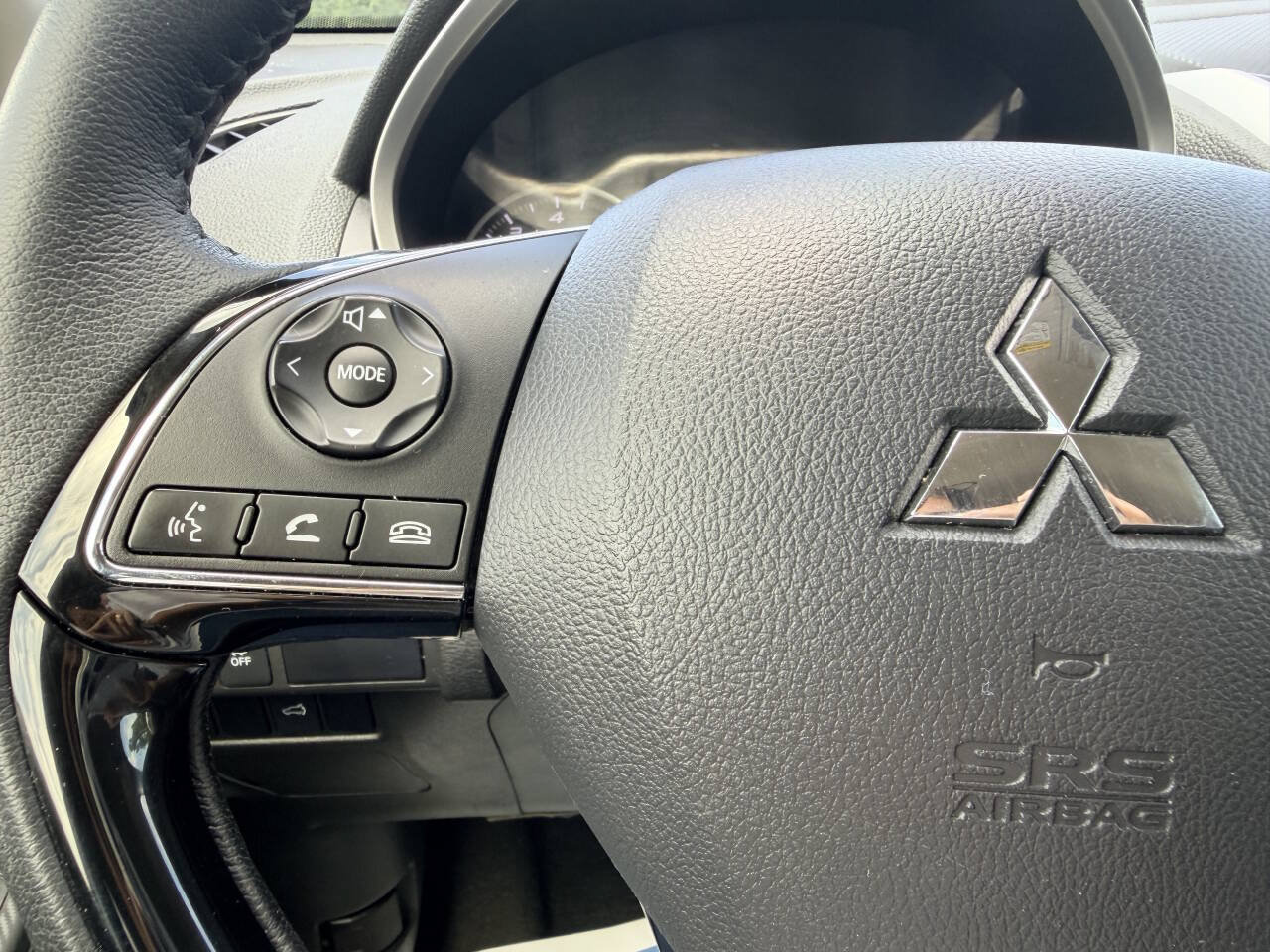 Used 2025 Mitsubishi Eclipse Cross SE AWD/4WD image 29