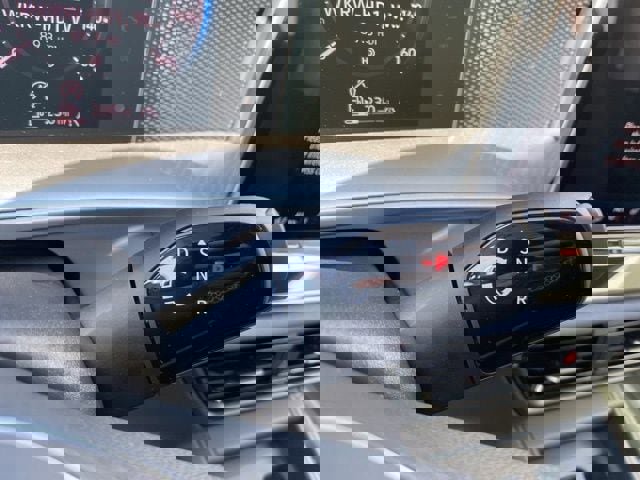 New 2025 Volkswagen Tiguan SE image 31