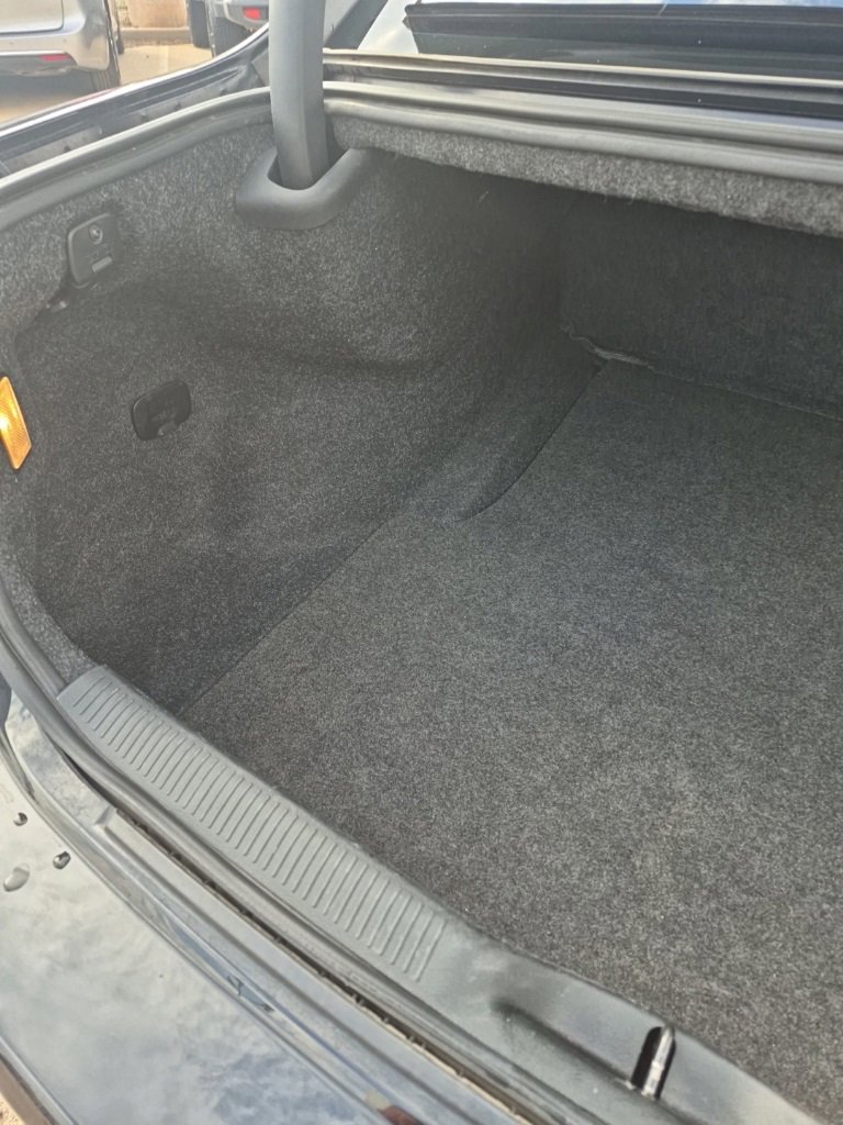 Certified 2018 Dodge Charger SXT Plus image 49