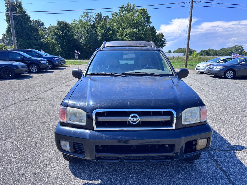Used 2002 Nissan Pathfinder SE RWD image 2
