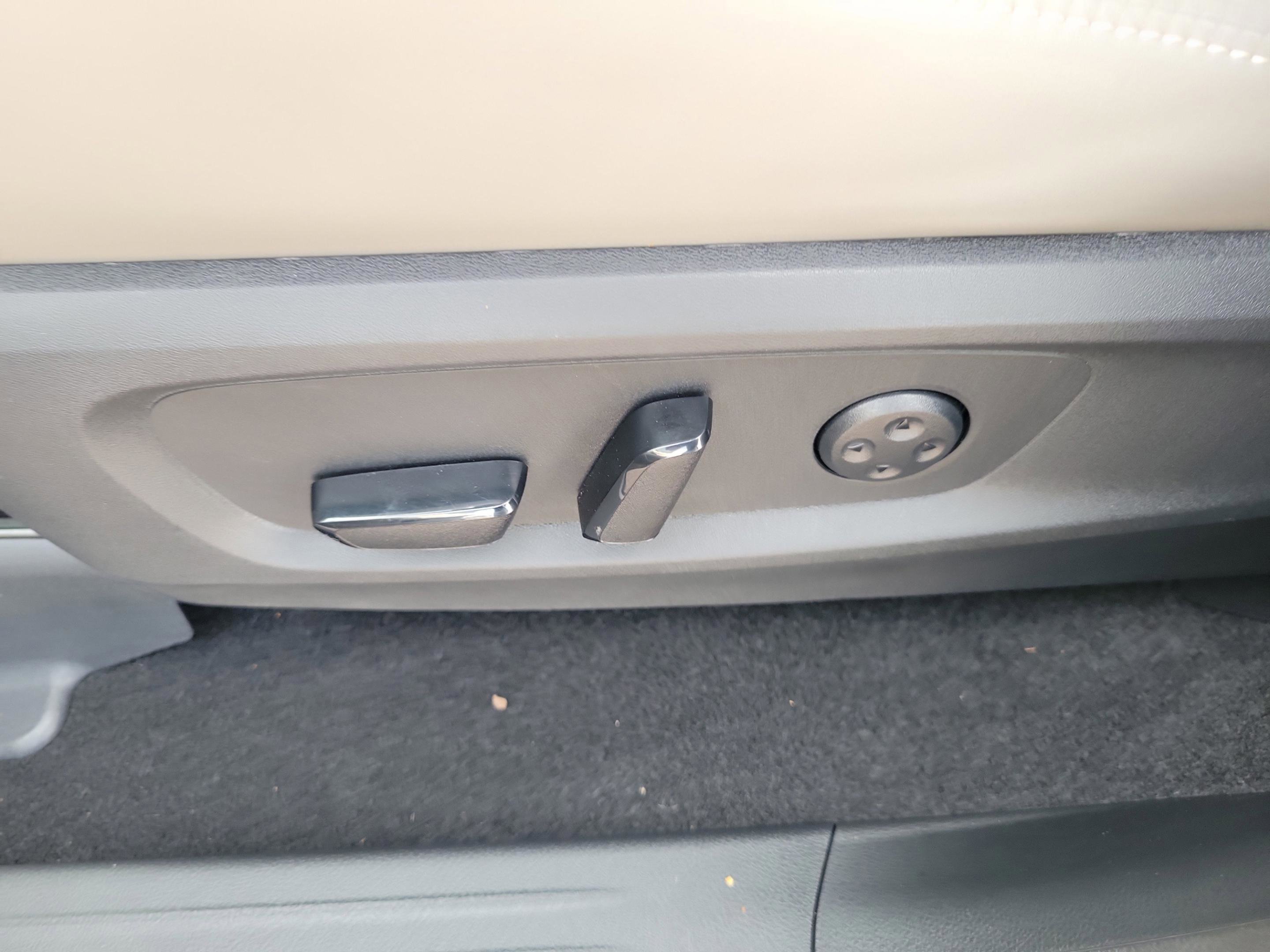 Certified 2026 INFINITI QX60 Pure w/ Cargo Package image 26