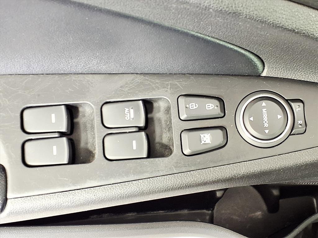 Used 2013 Hyundai Sonata SE image 13