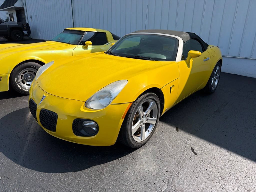 Used 2007 Pontiac Solstice GXP w/ Premium Package