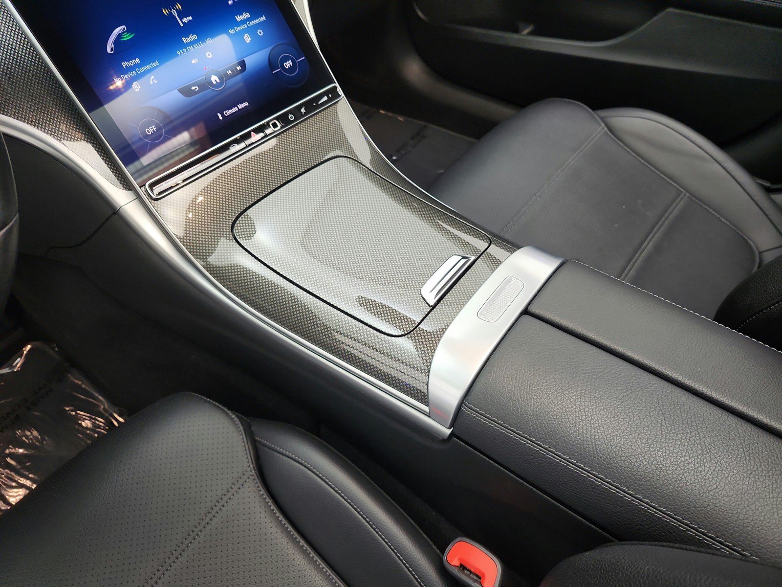 Certified 2022 Mercedes-Benz C 300 Sedan image 11