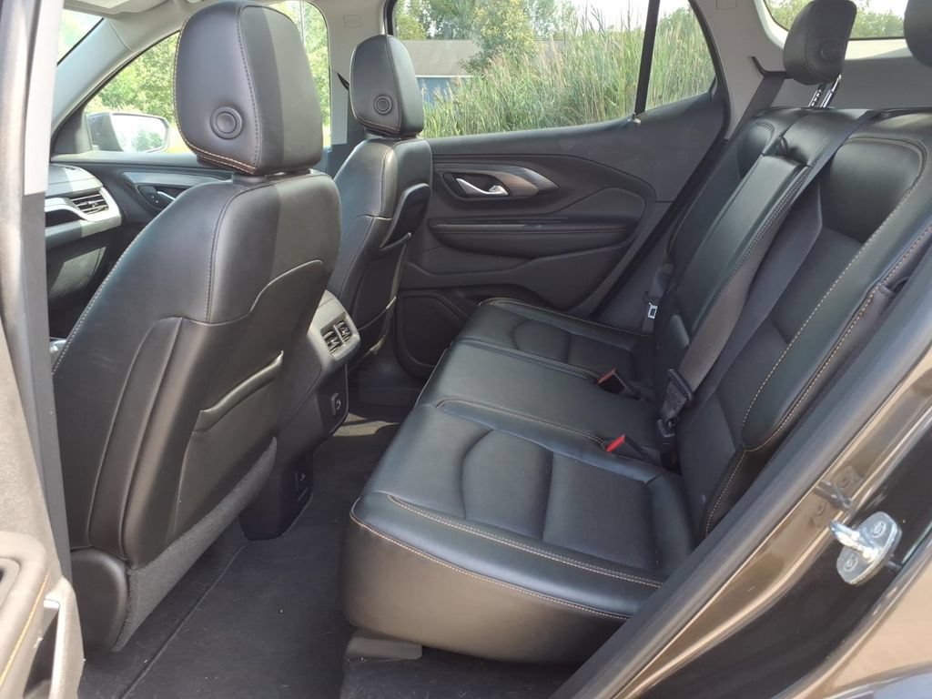 Used 2020 GMC Terrain SLT w/ Preferred Package AWD/4WD image 9