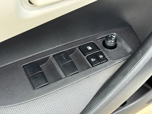 Used 2024 Toyota Corolla LE image 18