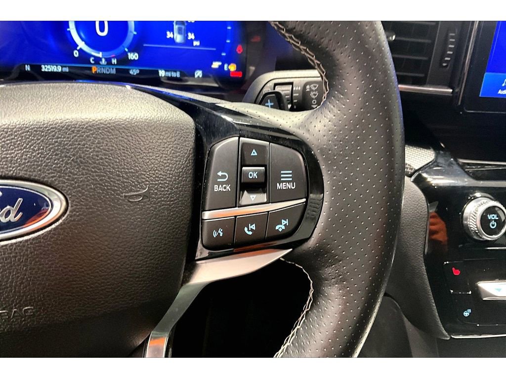 Used 2023 Ford Explorer ST image 21