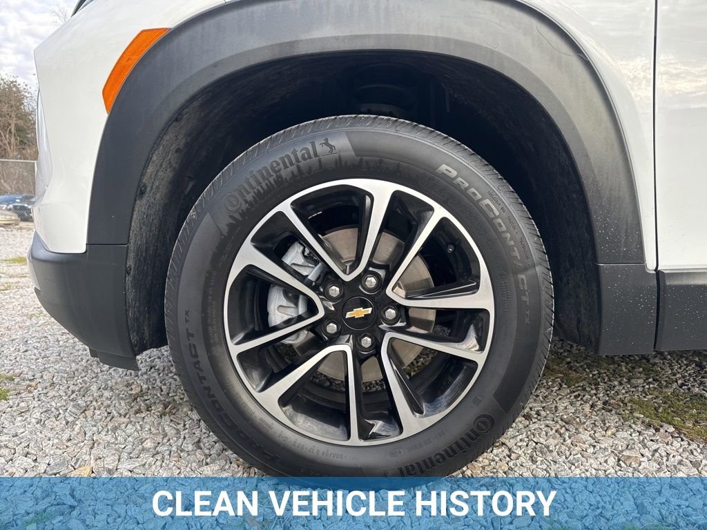 Used 2025 Chevrolet TrailBlazer LT image 13