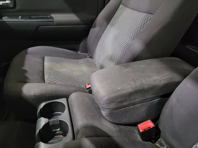 Used 2012 GMC Canyon SLE image 27