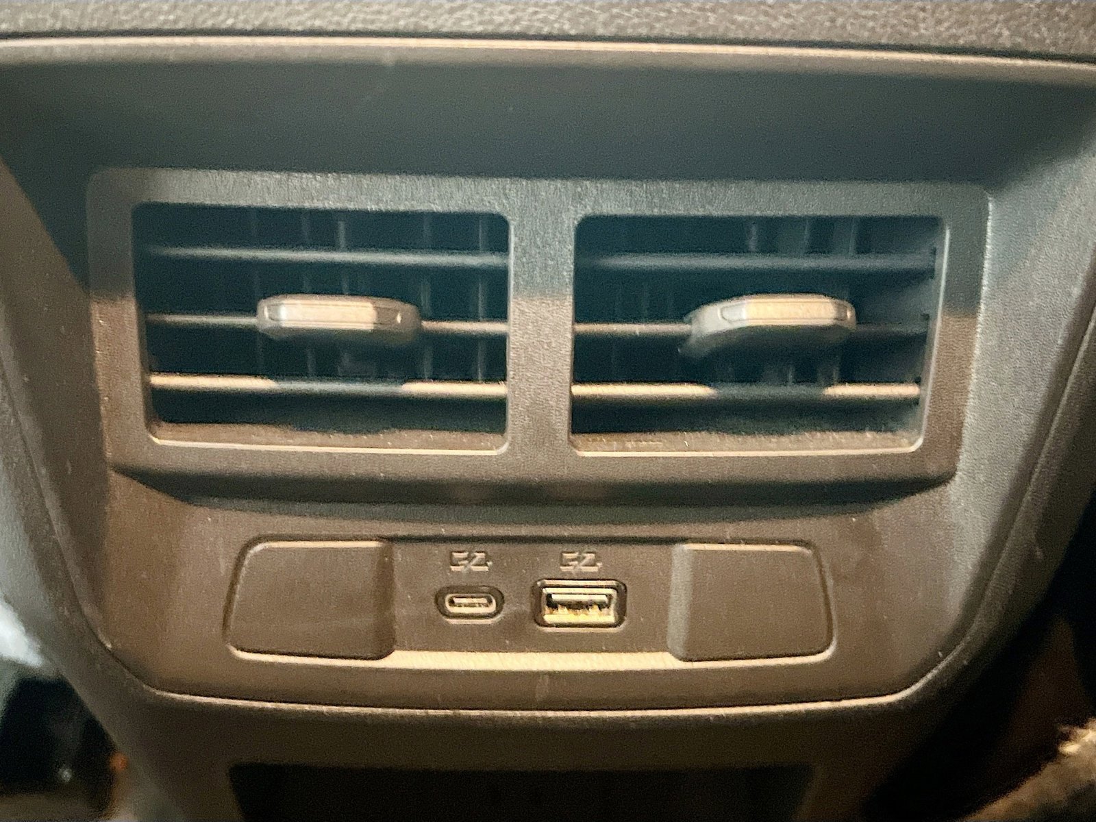 Used 2024 Chevrolet Colorado ZR2 w/ Technology Package image 19