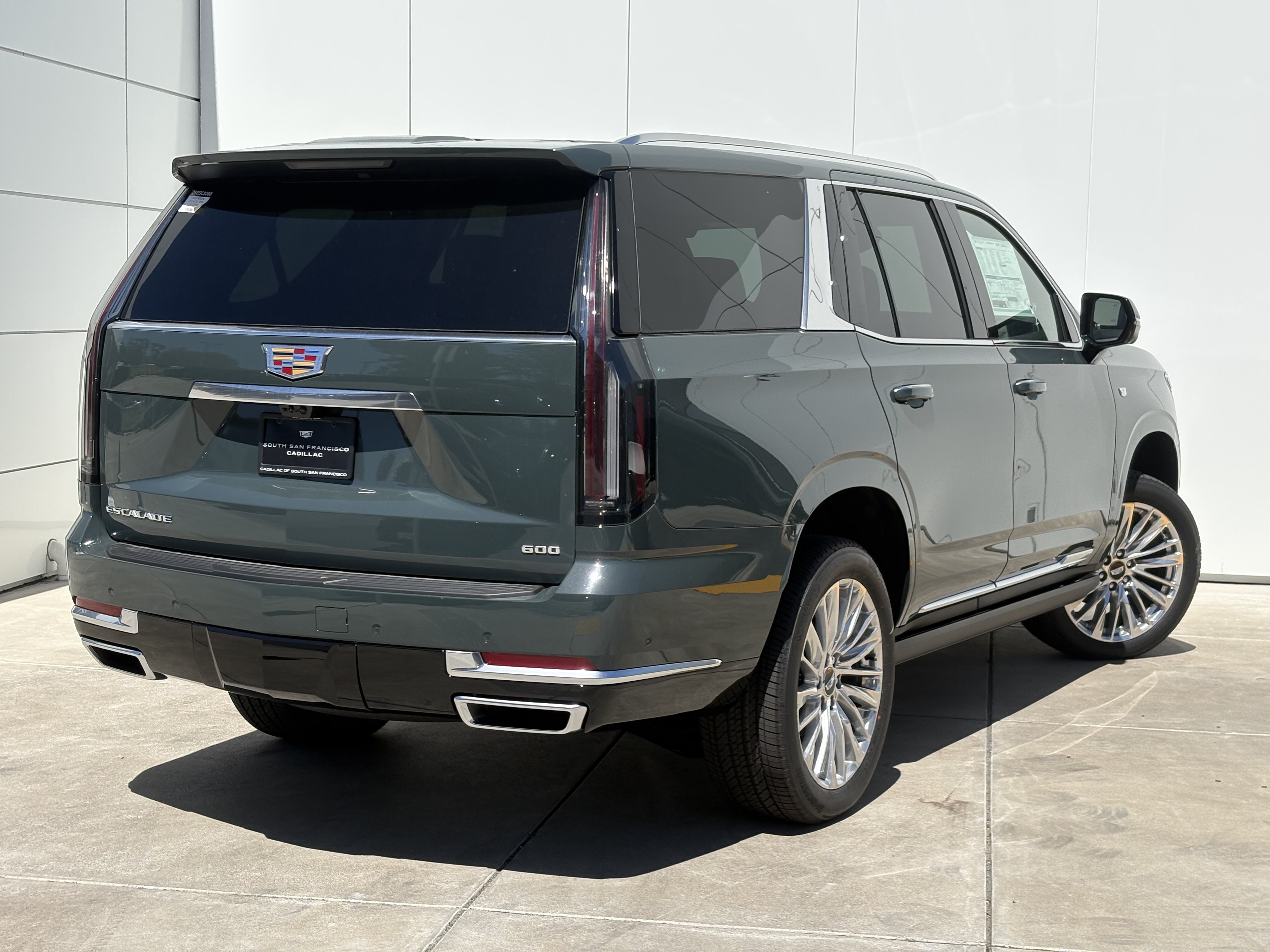 New 2026 Cadillac Escalade Luxury AWD/4WD image 7