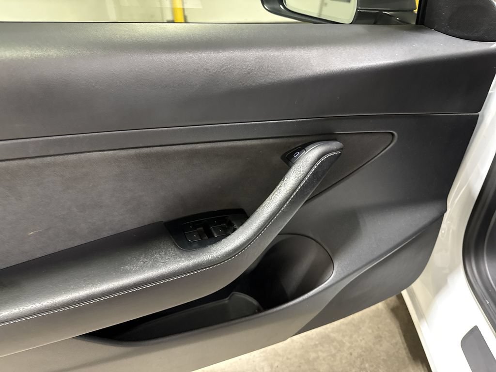 Used 2021 Tesla Model 3 Standard Range Plus RWD image 20