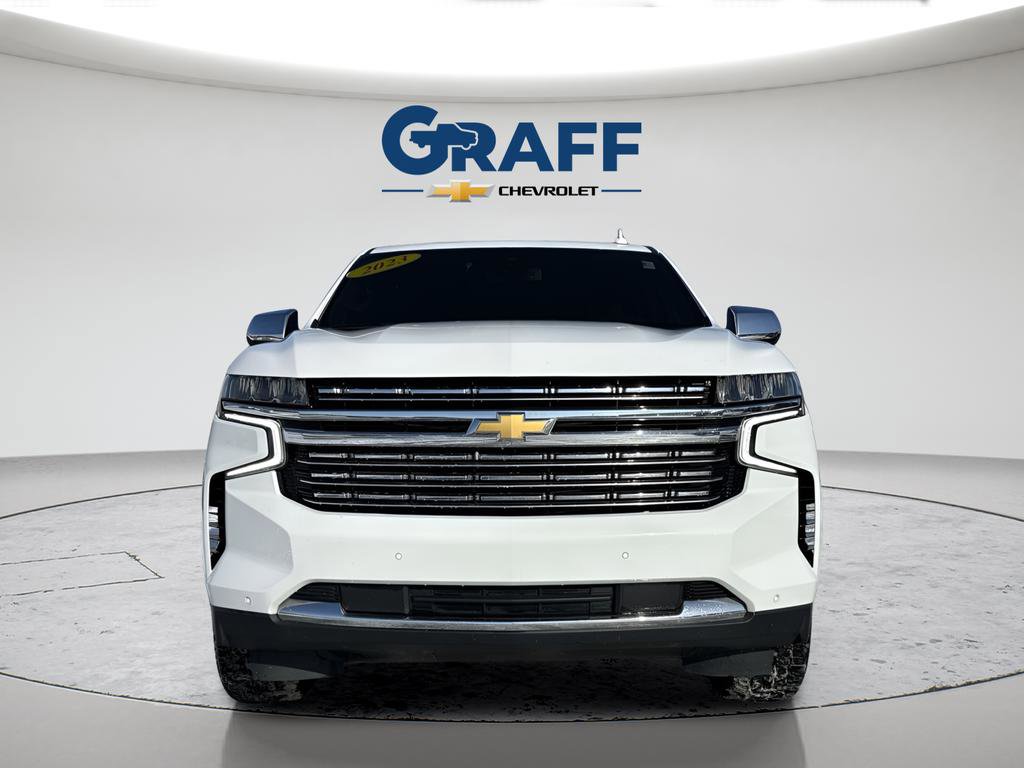 Used 2023 Chevrolet Suburban Premier AWD/4WD image 3