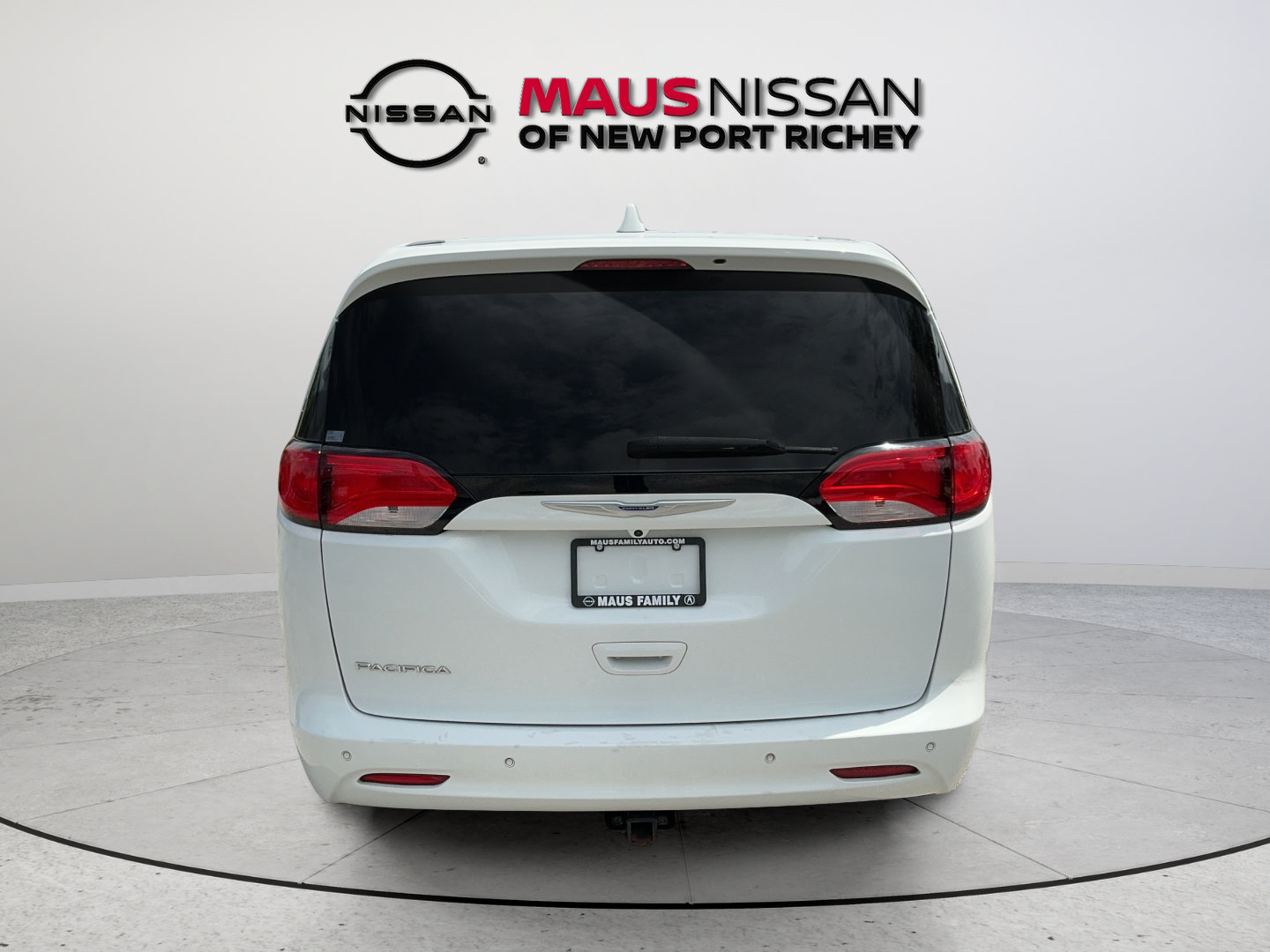Used 2019 Chrysler Pacifica LX FWD image 8