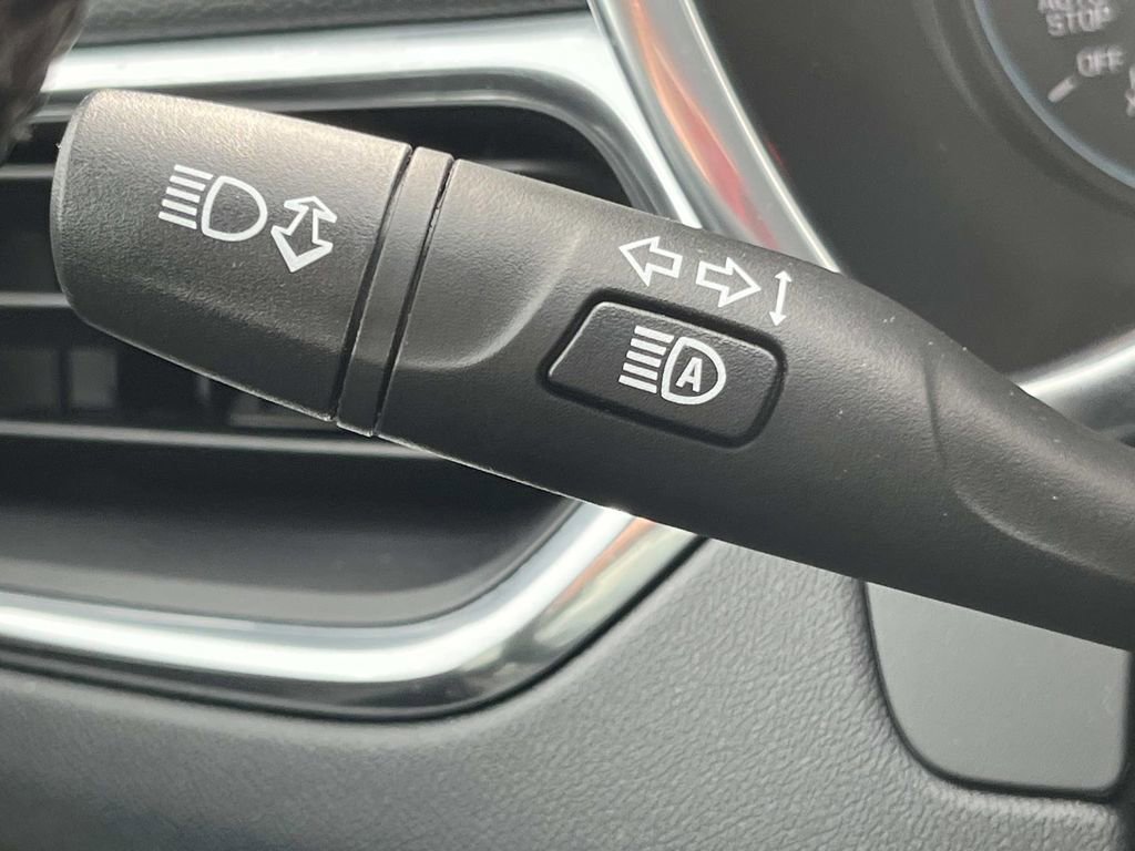 Certified 2024 Chevrolet Equinox LT w/ LPO, Floor Liner Package image 26